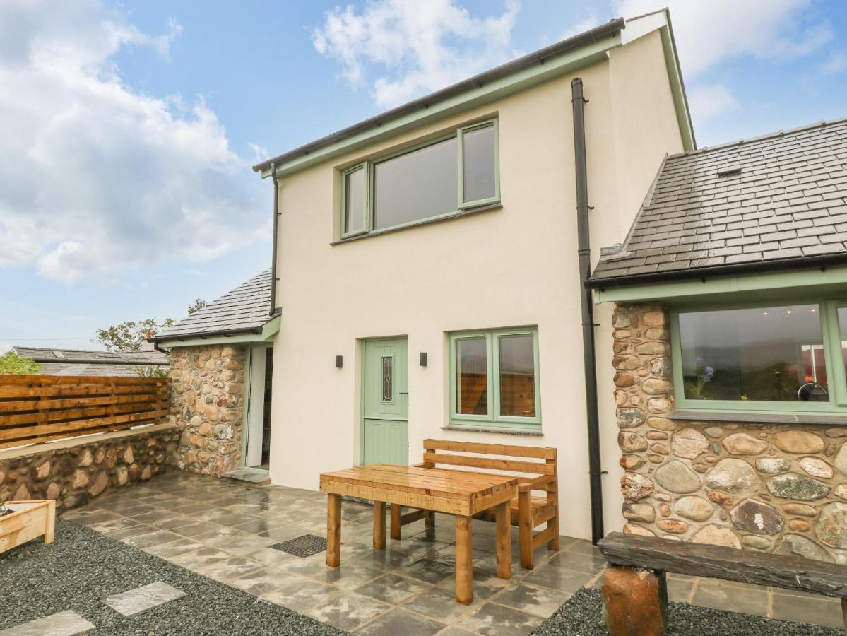 Holiday home Ty Gwair The Hayloft Caernarfon