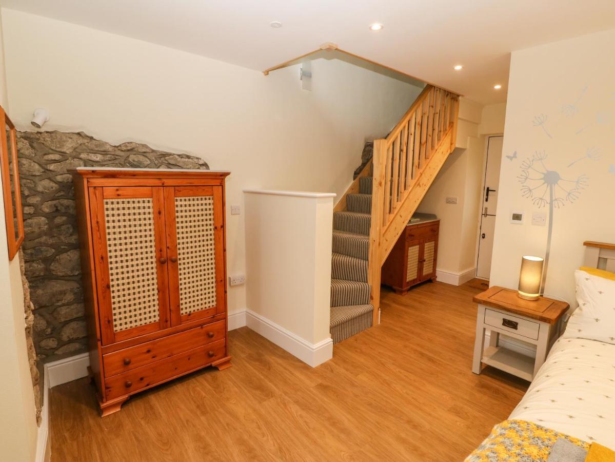 Holiday home Ty Gwair The Hayloft *